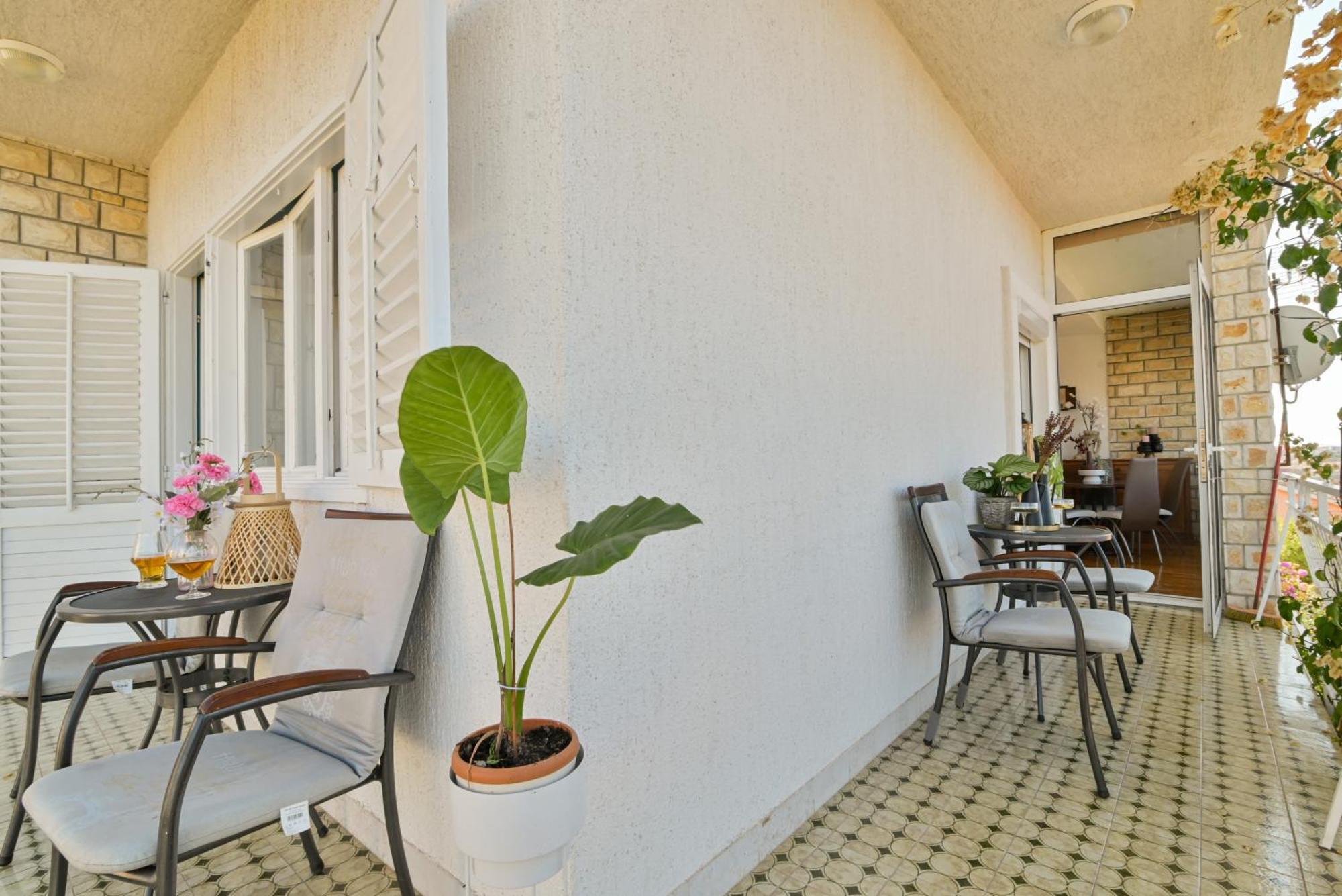 Apartment Spira Puovica Trogir Exteriör bild