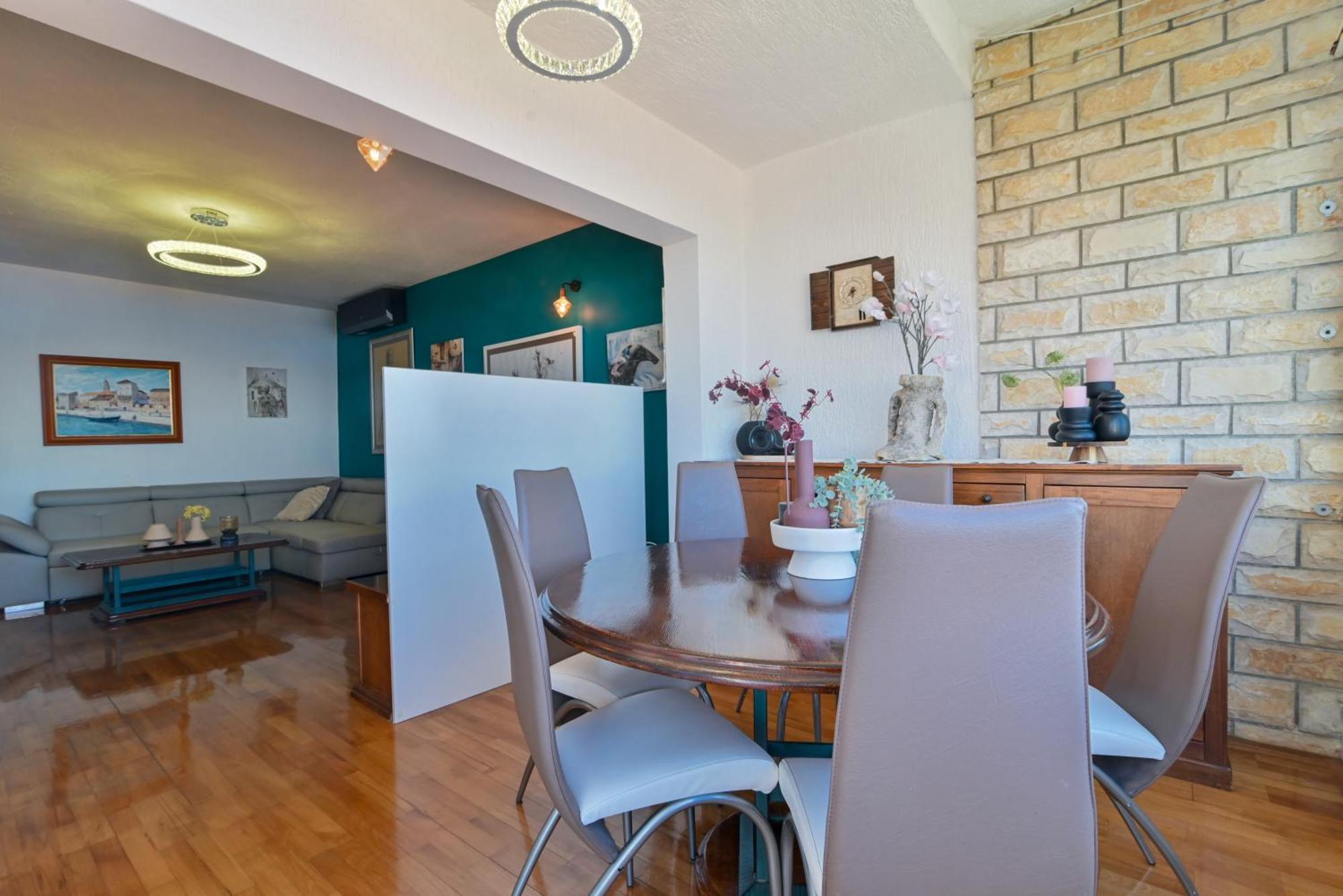 Apartment Spira Puovica Trogir Exteriör bild