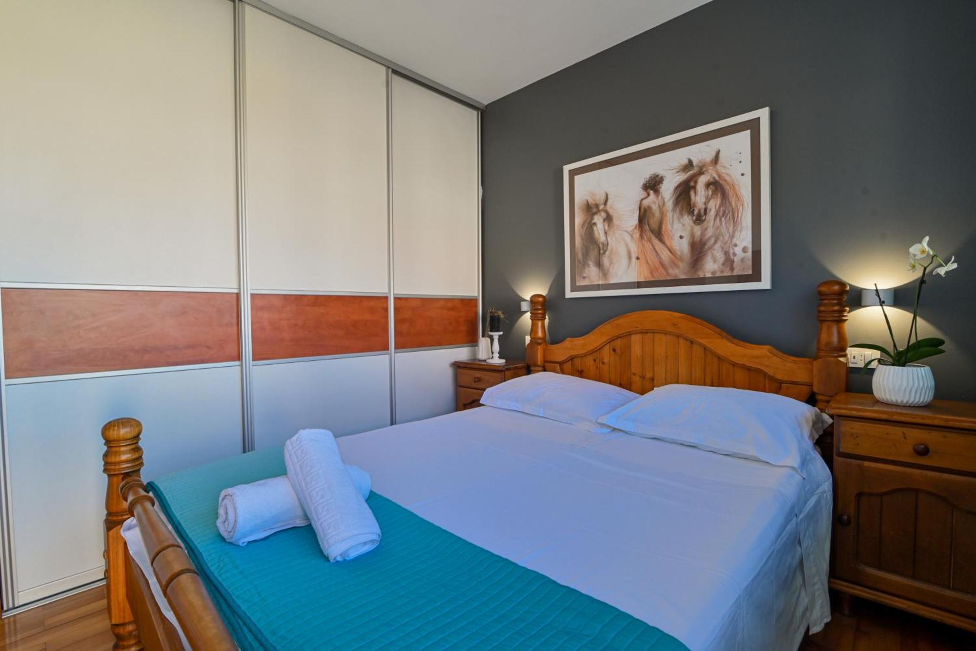 Apartment Spira Puovica Trogir Exteriör bild